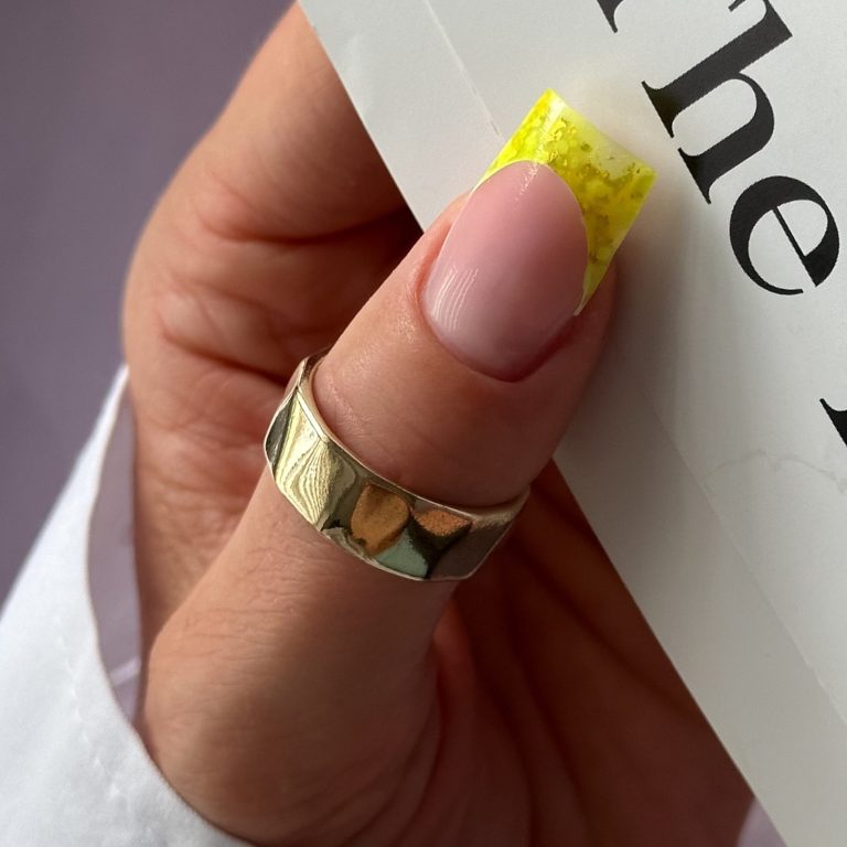 Moderne Nagelmodellage in 85088