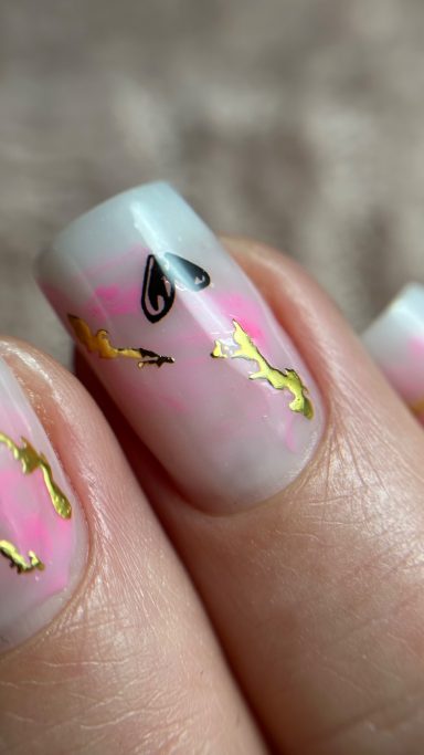 Nägel mit Design in 85088